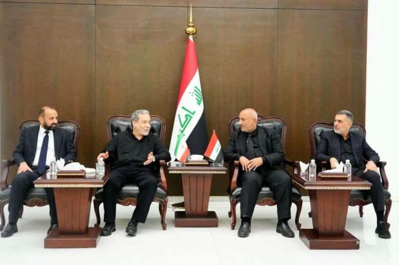 لقاء بين محافظ كربلاء ووزير الخارجية.